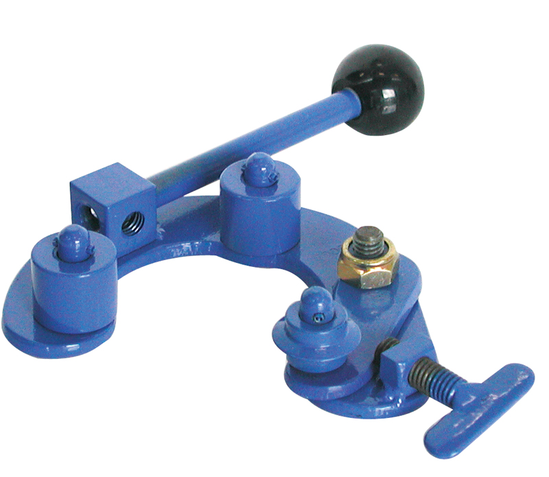 Access tube cutting tool