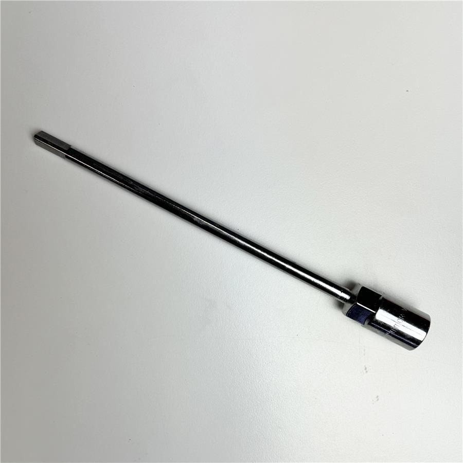 Tripod Pin 19mm socket